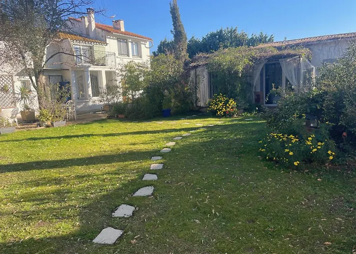 Gites - Mas Saint-Louis - Piscine Chauffee