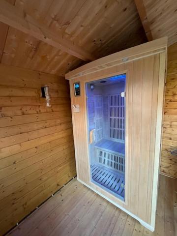 - Mas Saint-louis - Piscine Chauffee
